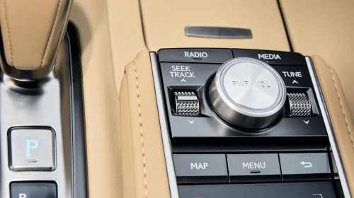 La prima coupè ibrida di Lexus: nuova LC Hybrid - image 022304-000206441-500x280 on https://motori.net