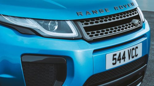Range Rover Evoque in edizione speciale Landmark - image 022392-000206911-500x280 on https://motori.net