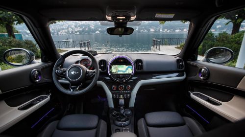 MINI Cooper S E Countryman ALL4: zero emissioni quando vuoi - image 022499-000207764-500x280 on https://motori.net