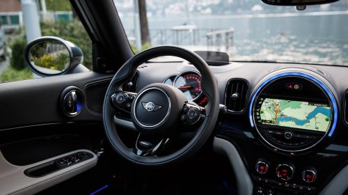 MINI Cooper S E Countryman ALL4: zero emissioni quando vuoi - image 022499-000207765-500x280 on https://motori.net