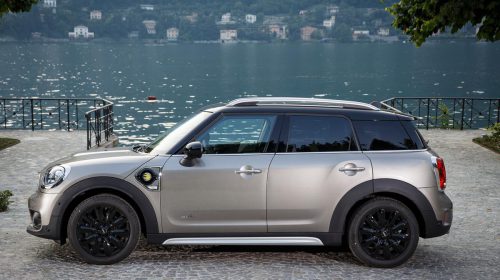 MINI Cooper S E Countryman ALL4: zero emissioni quando vuoi - image 022499-000207789-500x280 on https://motori.net