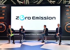 Volvo Cars introduce la tecnologia Twin Engine sul SUV più potente ed ecologico al mondo - image 002280-000021691-240x172 on https://motori.net