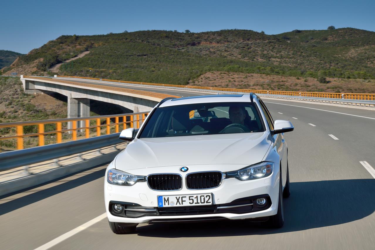 La nuova BMW Serie 3 berlina e Touring - image 005893-000046983 on https://motori.net