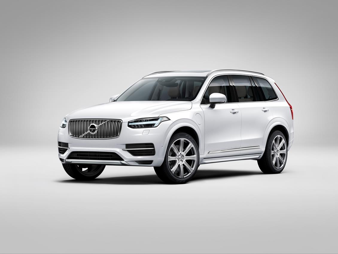 Nuova Volvo XC90: il SUV che segna l’inizio di una nuova era per Volvo - image 013333-000120544 on https://motori.net