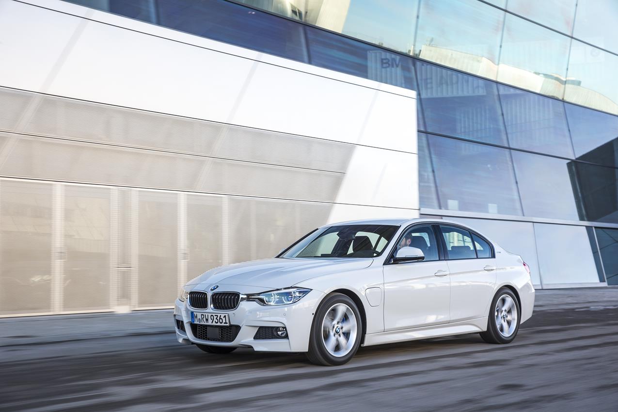 La nuova BMW 330e - image 016553-000151795 on https://motori.net