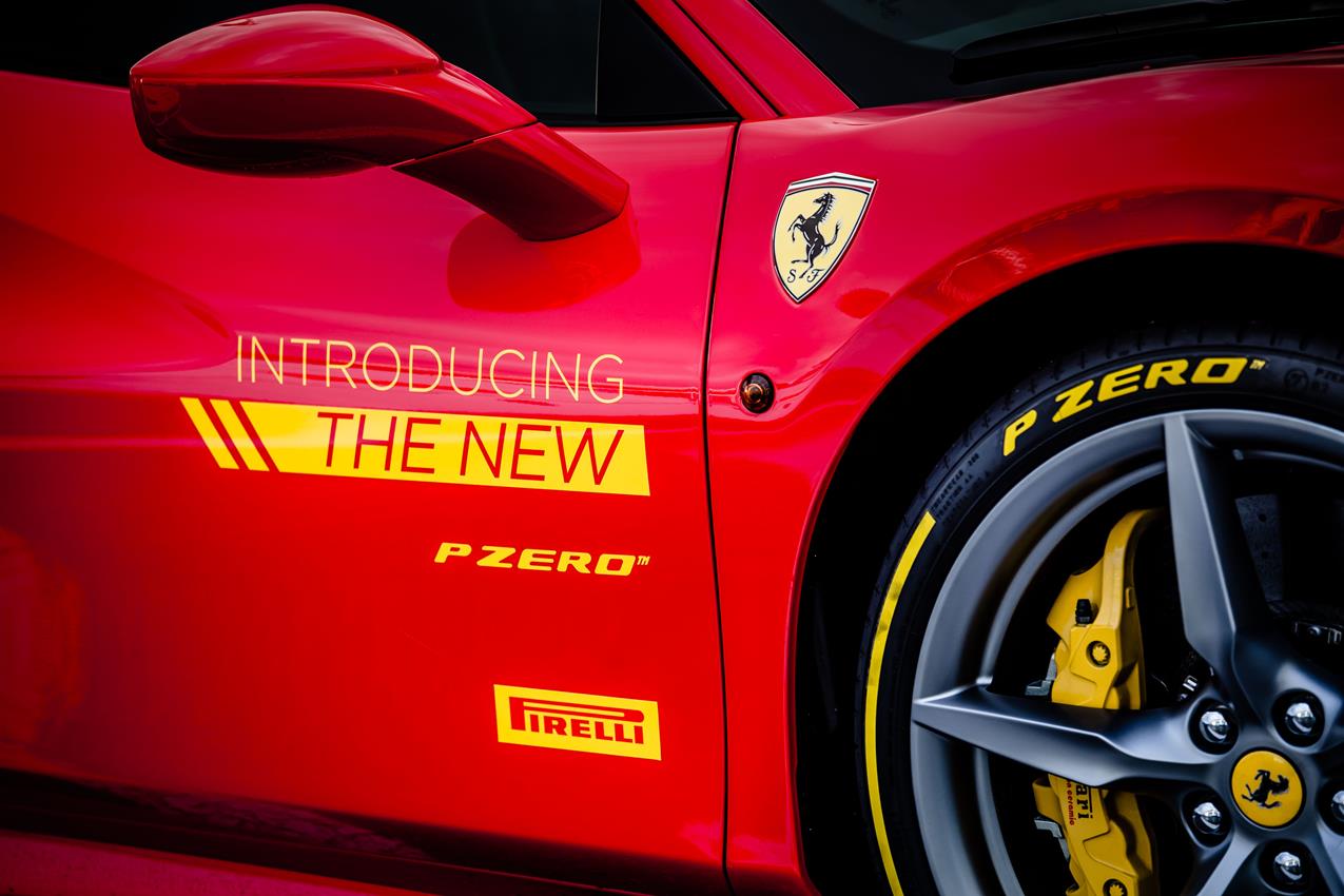 Pirelli presenta l’ultimo nato della famiglia PZero - image 020678-000192728 on https://motori.net