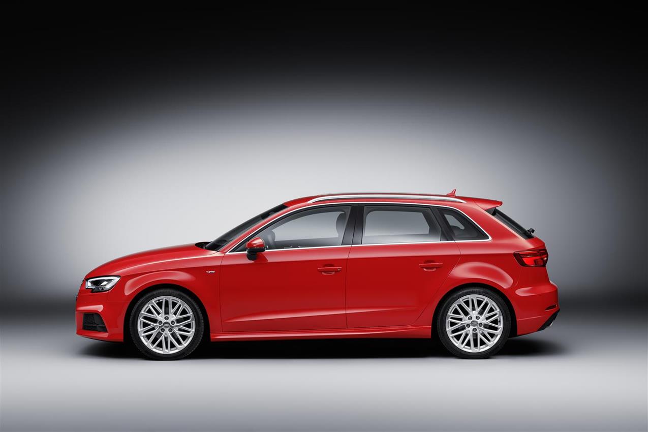Nuova Audi A3: tecnologia di classe superiore per la compatta premium - image 020682-000192735 on https://motori.net