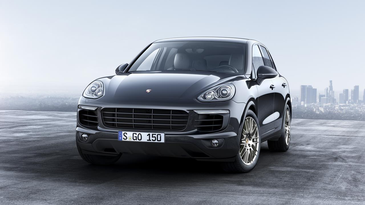 Elegante, raffinata ed esclusiva: Porsche Cayenne Platinum Edition - image 021727-000203118 on https://motori.net