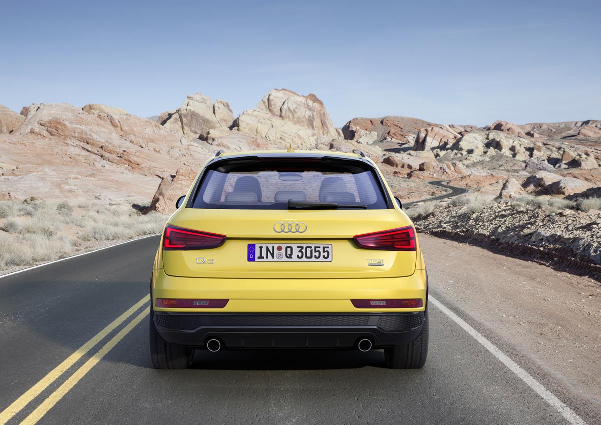 Audi Q3: inedito pacchetto S Line competition ed exterior - image 022007-000204963 on https://motori.net