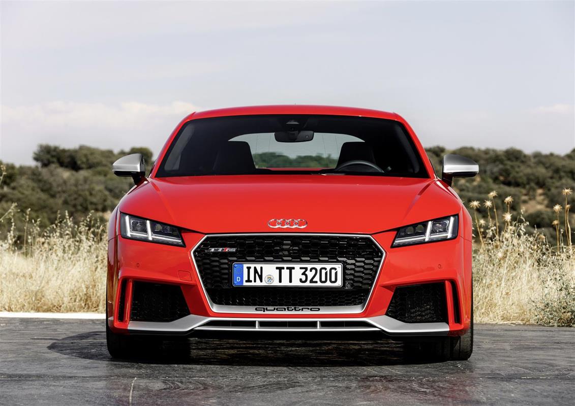 Audi RS 3 Sportback, RS 3 Sedan e TT RS Coupé sul mercato italiano - image 022493-000207691 on https://motori.net