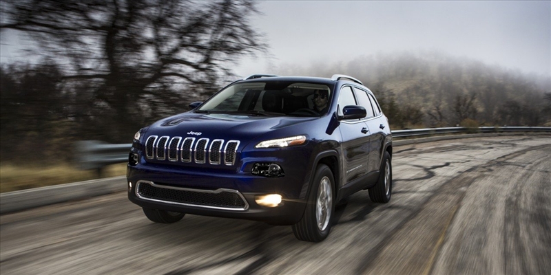 Catalogo Jeep Cherokee jeep 2014 - image 27150_1_big on https://motori.net