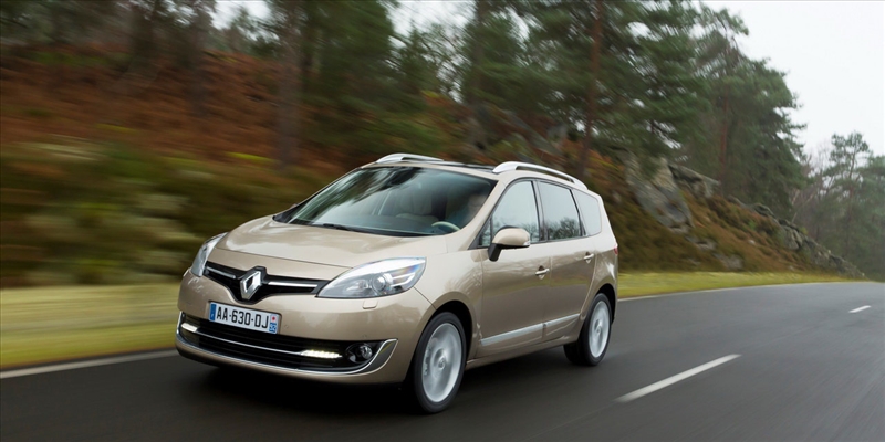 Catalogo Renault Scenic Mini MPV 2014 - image 27474_1_big on https://motori.net