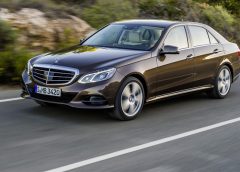 Listino prezzi Mercedes-Benz Classe CLS 2014 - image 28399_1_big-240x172 on https://motori.net