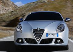 Libretto d'Uso e Manutenzione Alfa Romeo 4C Coupé 2014 - image 28752_1_big-240x172 on https://motori.net