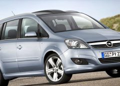 Listino prezzi Peugeot 3008 2017 - image 31240_1_big-240x172 on https://motori.net