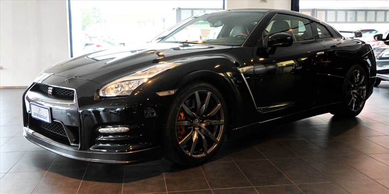 Listino prezzi Nissan GT-R 2017 - image 31260_1_big on https://motori.net