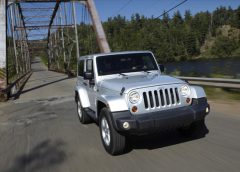 Listino prezzi Jeep Grand Cherokee 2017 - image 31357_1_big-240x172 on https://motori.net