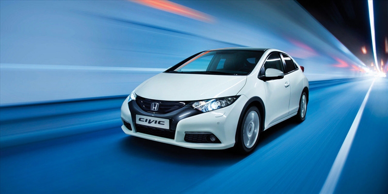 Listino prezzi KIA Carens 2017 - image 31373_1_big on https://motori.net