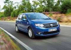 Listino prezzi Dacia Lodgy Piccola Monovolume 2017 - image 31408_1_big-240x172 on https://motori.net