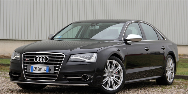 Catalogo Audi S8 Berlina 3v 2017 - image 31826_1_big on https://motori.net