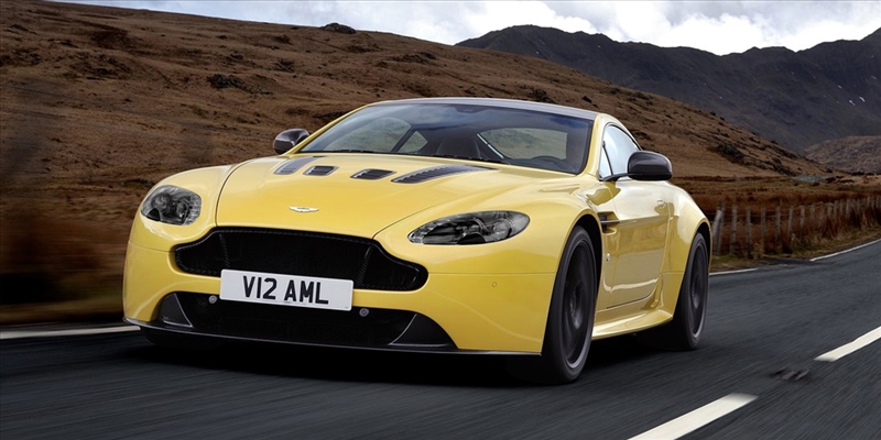 Catalogo Aston Martin V12 Vantage 2017 - image 31839_1_big on https://motori.net