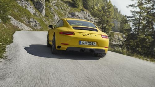 La nuova Porsche 911 Carrera T - image P17_0888_a5_rgb-500x280 on https://motori.net