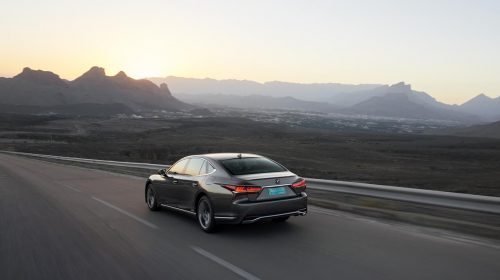 Lexus presenta la nuova LS Hybrid - image 127-lexus-ls500h-manganese-dynamic-500x280 on https://motori.net