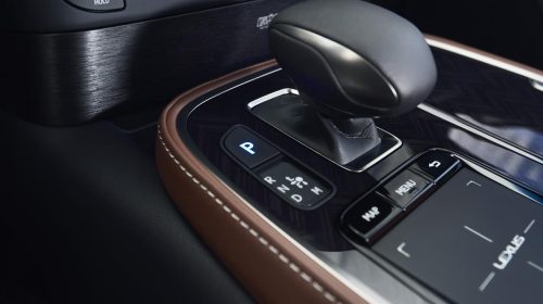 Lexus presenta la nuova LS Hybrid - image 332-lexus-ls500h-manganese-detail-500x280 on https://motori.net