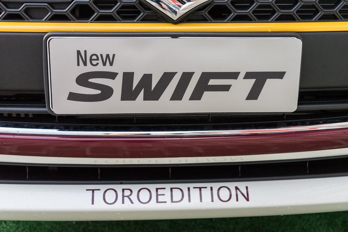 Una Suzuki Swift Toro Edition per Walter Mazzarri - image 37-walter-mazzarri-e-swift-toro-edition-7- on https://motori.net