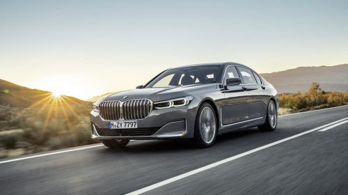 Nuova BMW Serie 7, una chiara dichiarazione diintenti - image P90333060_highRes_the-new-bmw-7-series-500x280 on https://motori.net