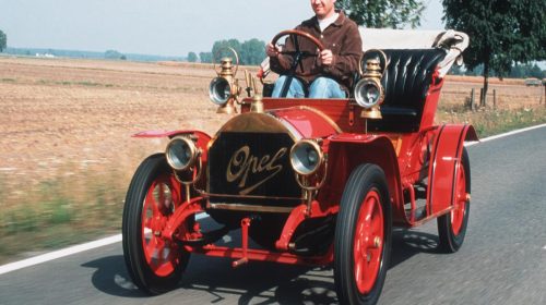 110 anni fa l’”automobile per tutti” - image Opel-Docktorwagen-53753-500x280 on https://motori.net