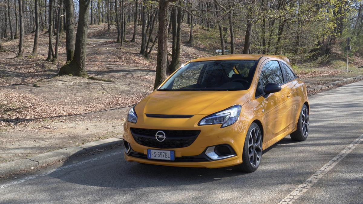 Agile, cool, connessa: ecco la nuova Renault Twingo - image Opel-Corsa-GSi-506875 on https://motori.net