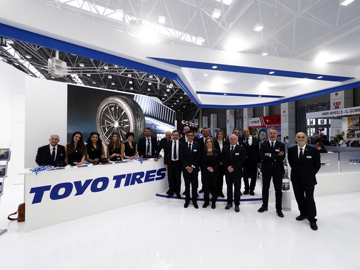 Anteprime Toyo Tires ad Autopromotec 2019 - image Toyo-Tires-Autopromotec-2019-4 on https://motori.net