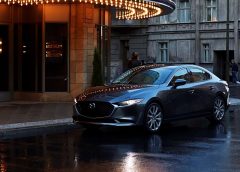 Il volante aptico aiuta a concentrarsi sulla strada - image Mazda3-300dpi-240x172 on https://motori.net