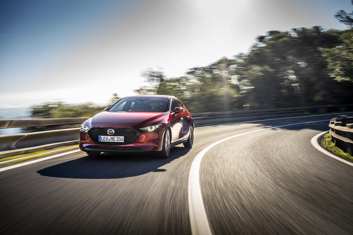 Goodyear torna alle competizioni internazionali - image Mazda3_HB_SoulRedCrystal_Action-13 on https://motori.net