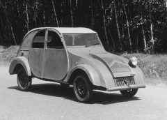 Nuovo motore ibrido per Mazda CX-30 - image Prototipo-TPV-del-1939-foto-2-240x172 on https://motori.net