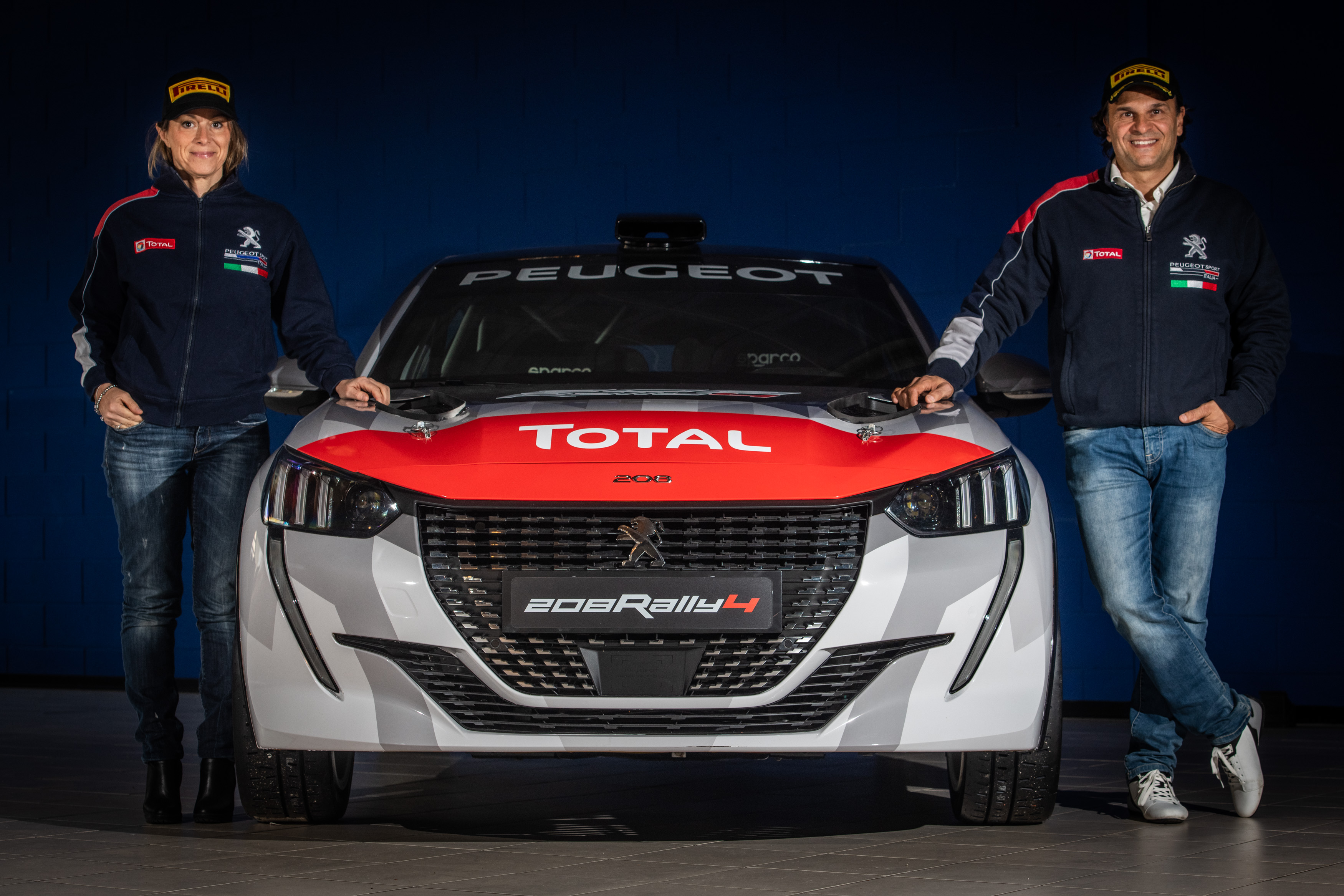 Simulatore Pirelli per lo sviluppo dei pneumatici - image Peugeot-208-Rally-4-con-Paolo-e-Anna on https://motori.net
