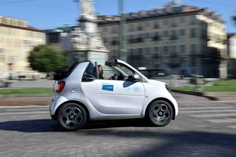 BMW conferma l’impegno nella tecnologia fuel cell - image SHARE-NOW on https://motori.net