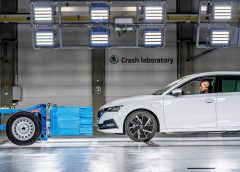 Nel 2000 Opel HydroGen1 anticipa l'automobile del futuro - image skoda-auto-crash-lab-240x172 on https://motori.net