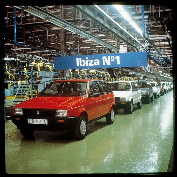 70 anni fa la prima consegna di una Porsche - image SEAT-Ibiza on https://motori.net