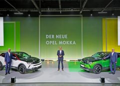 Leasing operativo Why-Buy Evo, la nuova forma evoluta di guidare - image Opel-Mokka-Vorstellung-Adams-Lohscheller-Lott-1-240x172 on https://motori.net