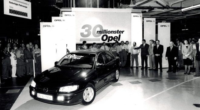 Ammiraglie Opel - image 1994-25-apr-30-mil.-Opel-Omega-MV6-660x365 on https://motori.net