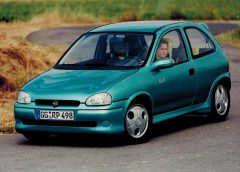 Seat Leon, ora anche ibrida plug-in - image 1995-Corsa-Eco-3-1-240x172 on https://motori.net