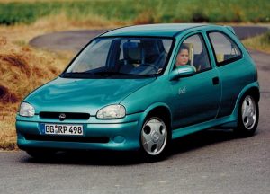 Nel 1995 il prototipo di una Opel Corsa “tre litri”