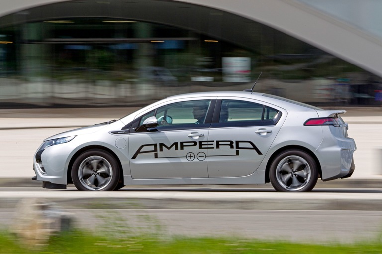 Nissan e.dams è pronta per la nuova stagione di Formula E - image Opel-Ampera-1 on https://motori.net