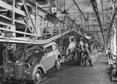 Bentley festeggia il centenario della prima vittoria - image Opel-Kadett-1938-Montage-36199-240x172 on https://motori.net