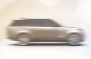 Un primo sguardo alla  nuova Range Rover