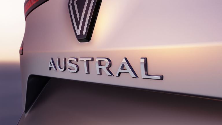 650 milioni di Euro da ANAS per la sicurezza stradale - image Renault-Austral on https://motori.net