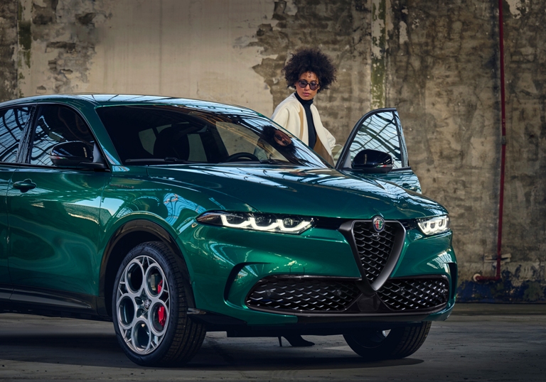 Tributo Italiano: la prima serie speciale globale di Alfa Romeo - image Tonale_EDIZIONE-SPECIALE on https://motori.net