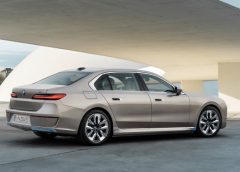 Opel Classic presenta il tour virtuale “160 anni di Opel” - image BMW-Serie-7-240x172 on https://motori.net